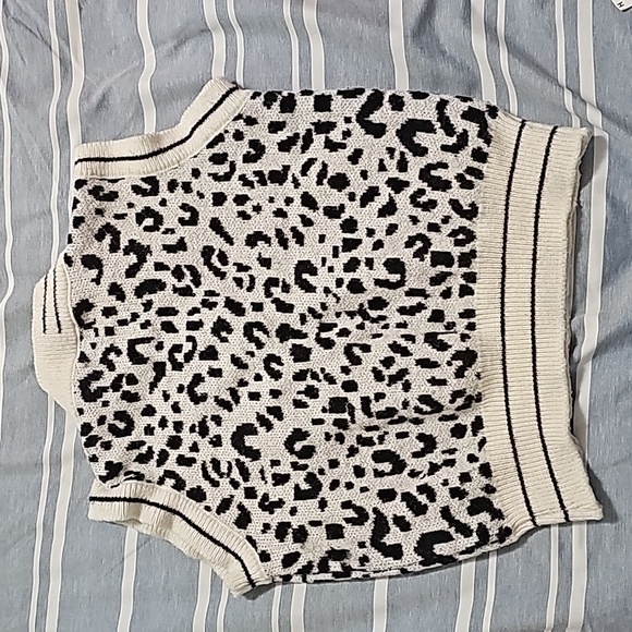 Women sweater - Picture 2 of 4